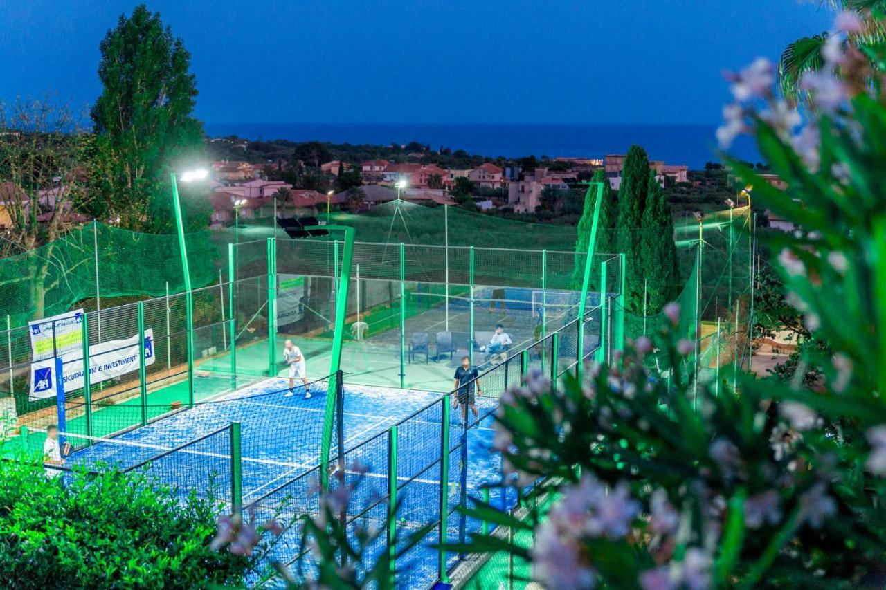 !!! Padel - Piscina - Calcio !!! - Aparthotel Isabella Sciacca Bagian luar foto